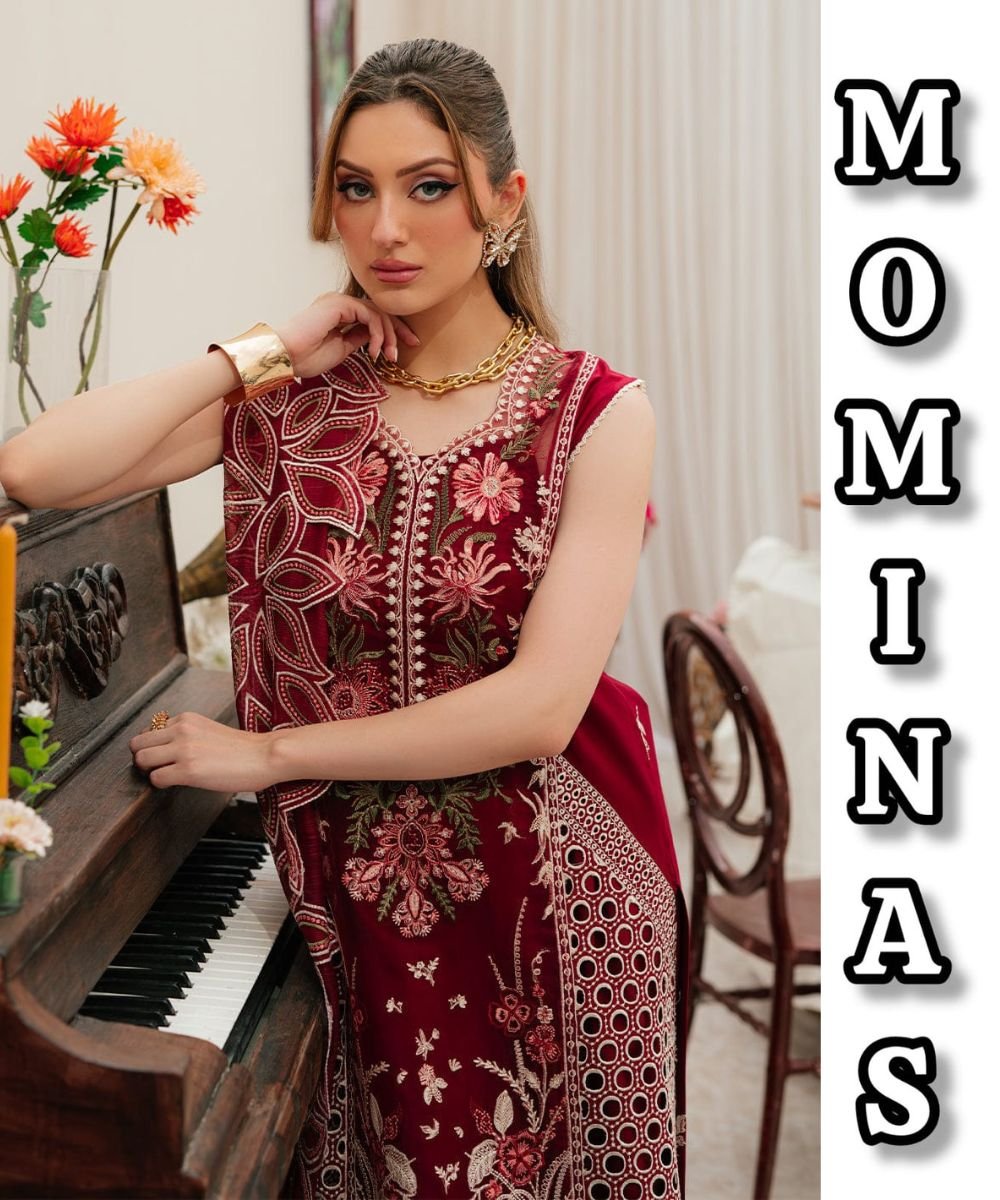 Mahnur MC – 03 – 3 Piece Luxury Lawn Embroidered Suit
